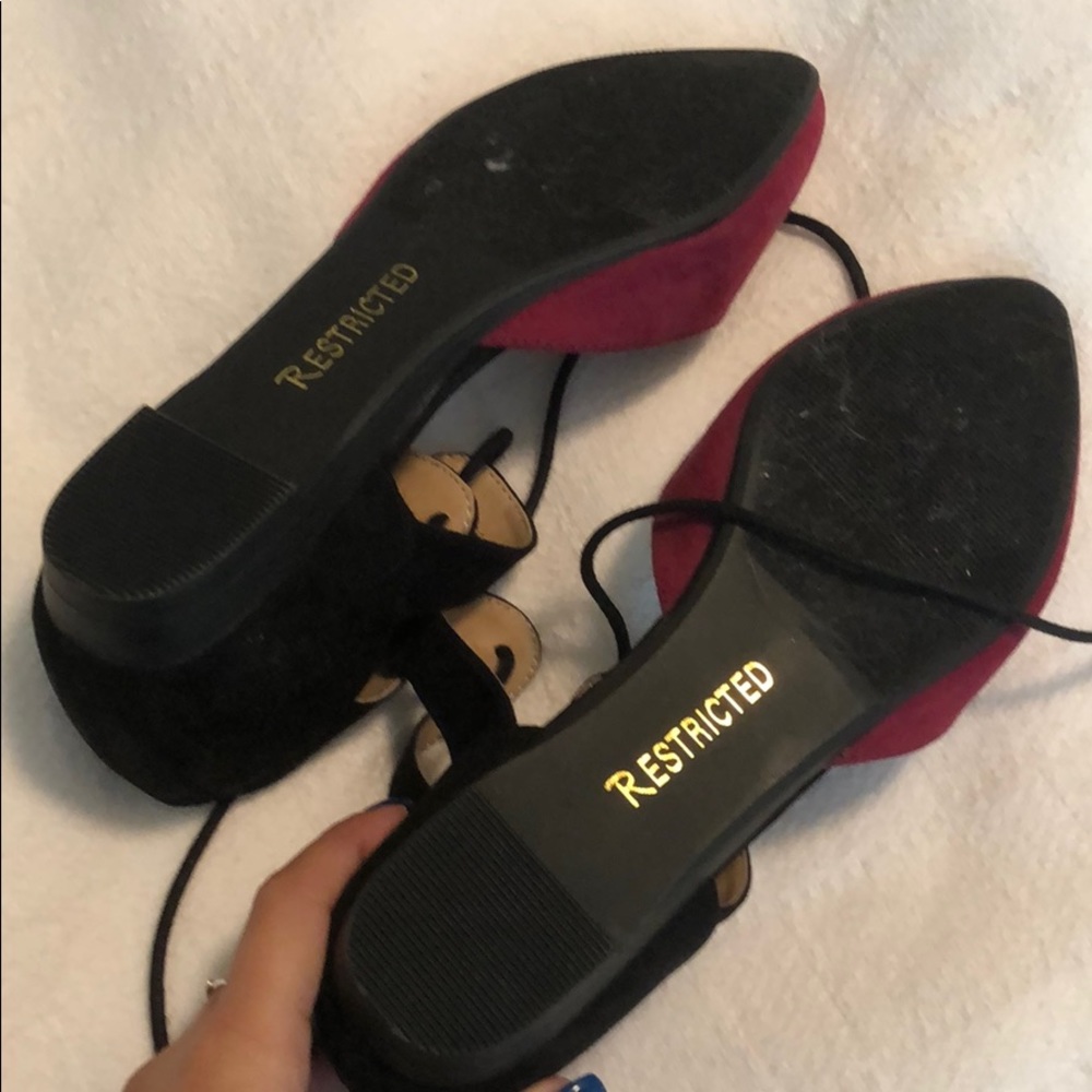 Ballet Flats - Picture 2 of 3
